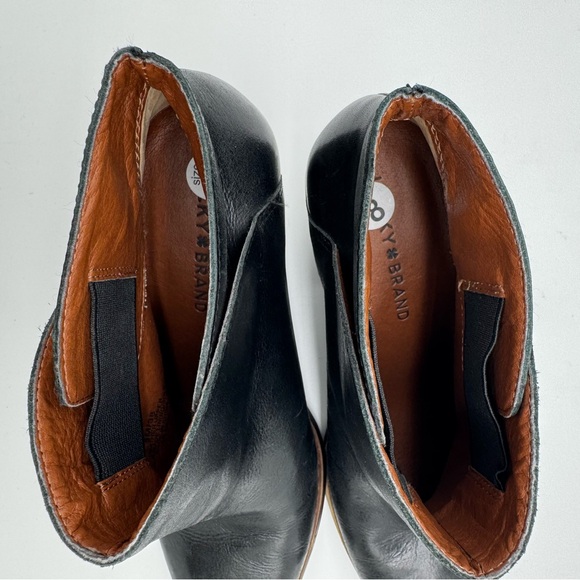 Lucky Brand Black Leather Heel Ankle Bootie Size 8 - Picture 11 of 12